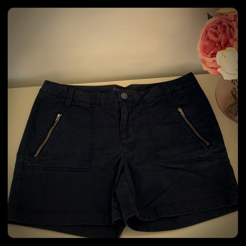 Caslon Black Shorts with Zipper detail